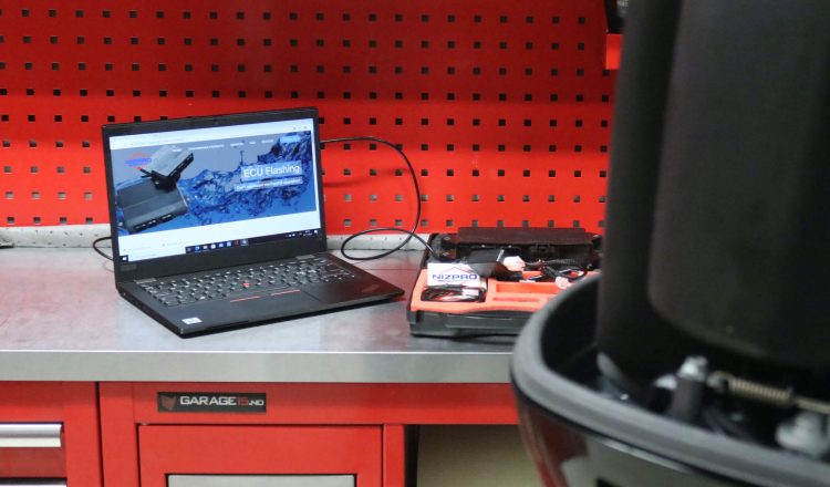 Vi tilbyr Re-flashing